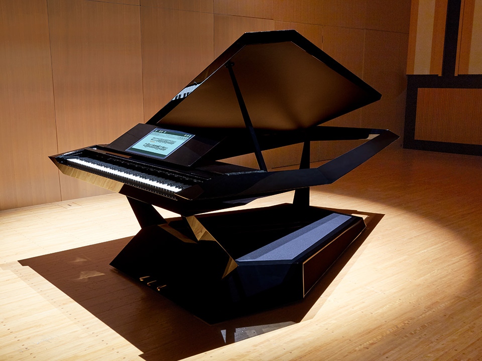 Facet Grand Piano